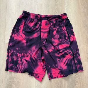 Lululemon Surge Shorts 9" Men's Medium Red Black JFBJ 4 Way Stretch Lined Active